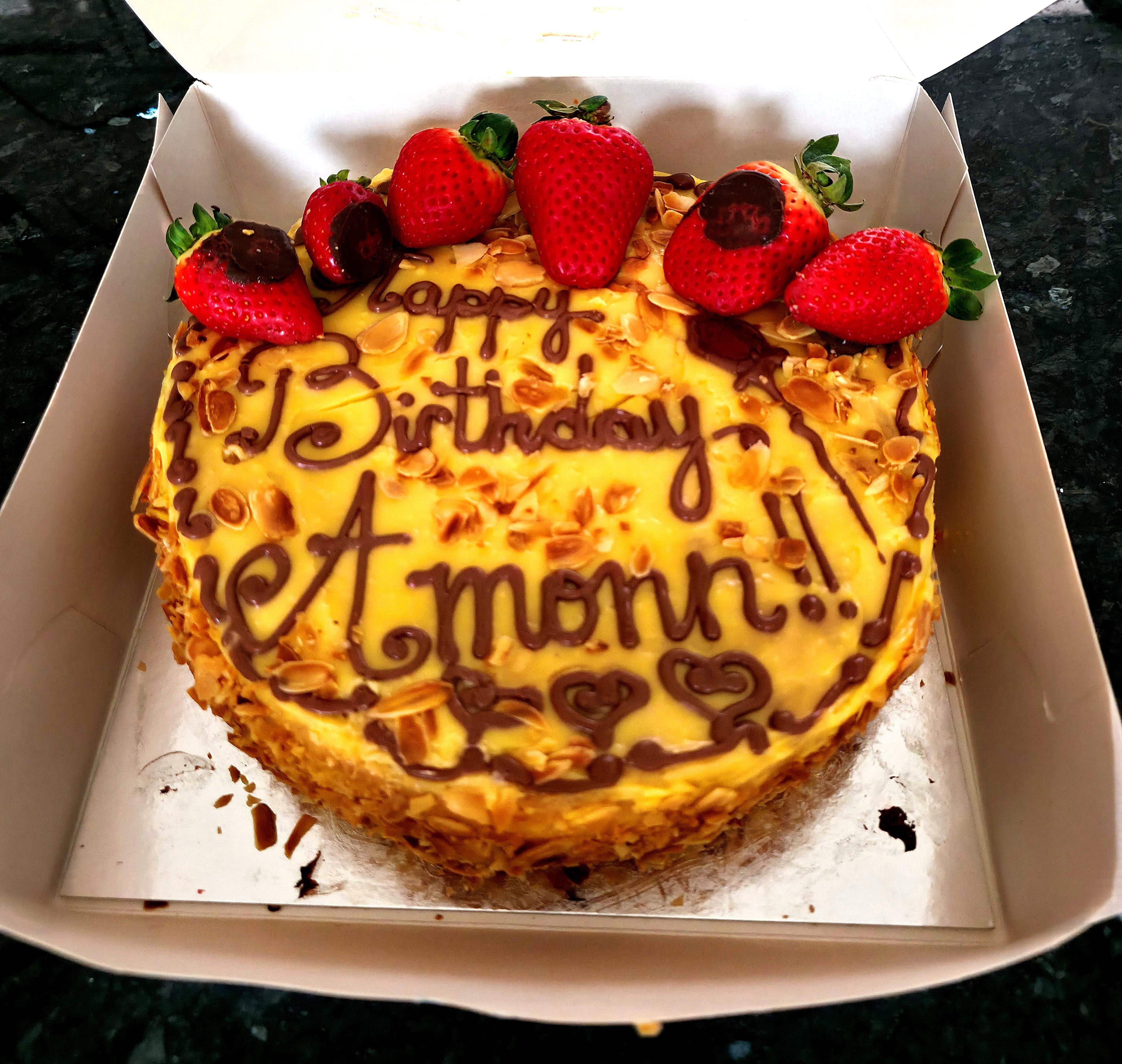 Photo of Casa De Castro Cafe's luxury Birthday Cake make for Baldi, Amonn AL-Mahrouq. Photo taken in February 2026 by Baldi, A,K,A Amonn AL-Mahrouq