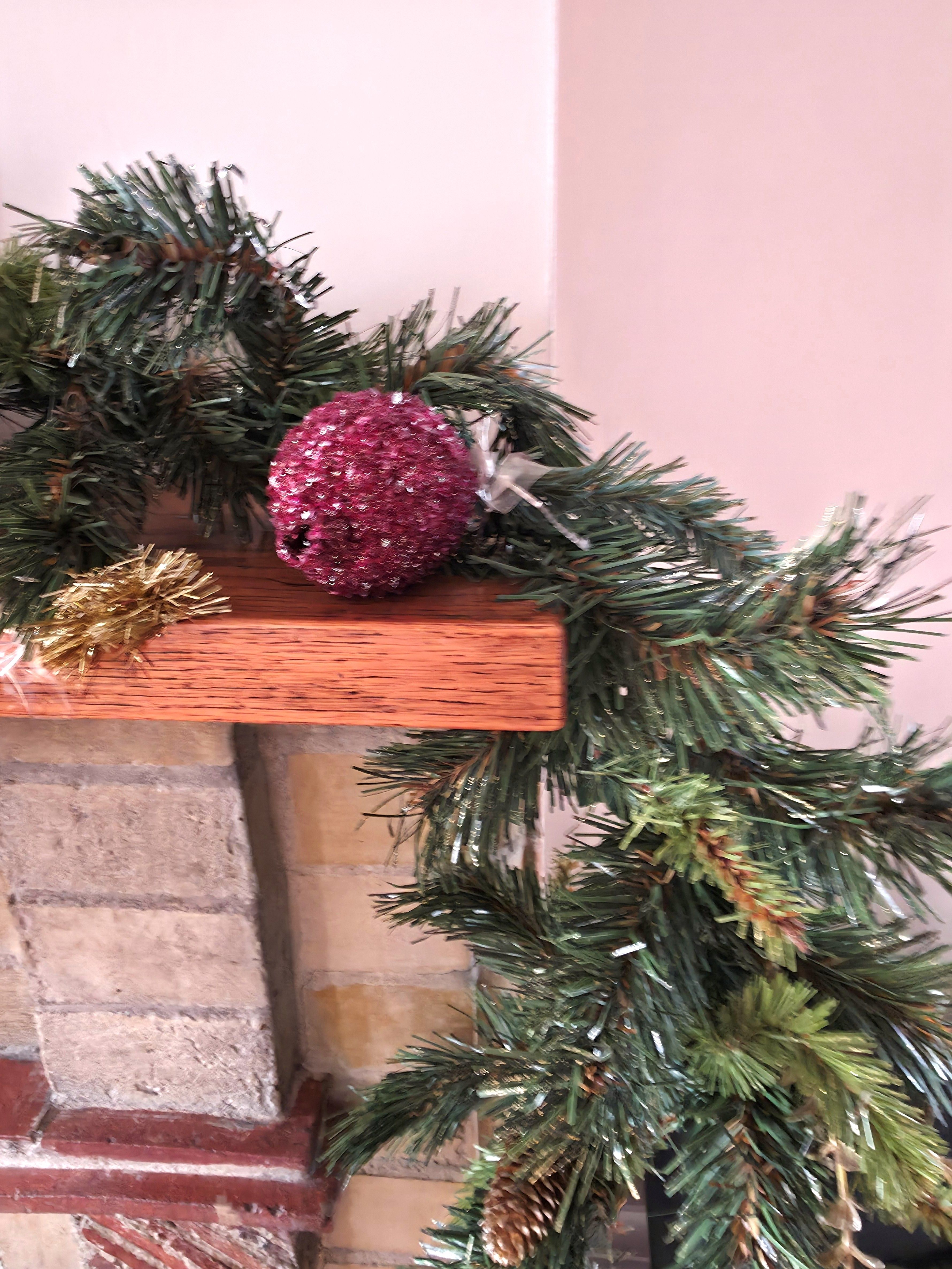 Photo of Baldi's Xmas decorations. Photo taken by Baldi, A.K.A Amonn AL-Mahrouq in December 2025.