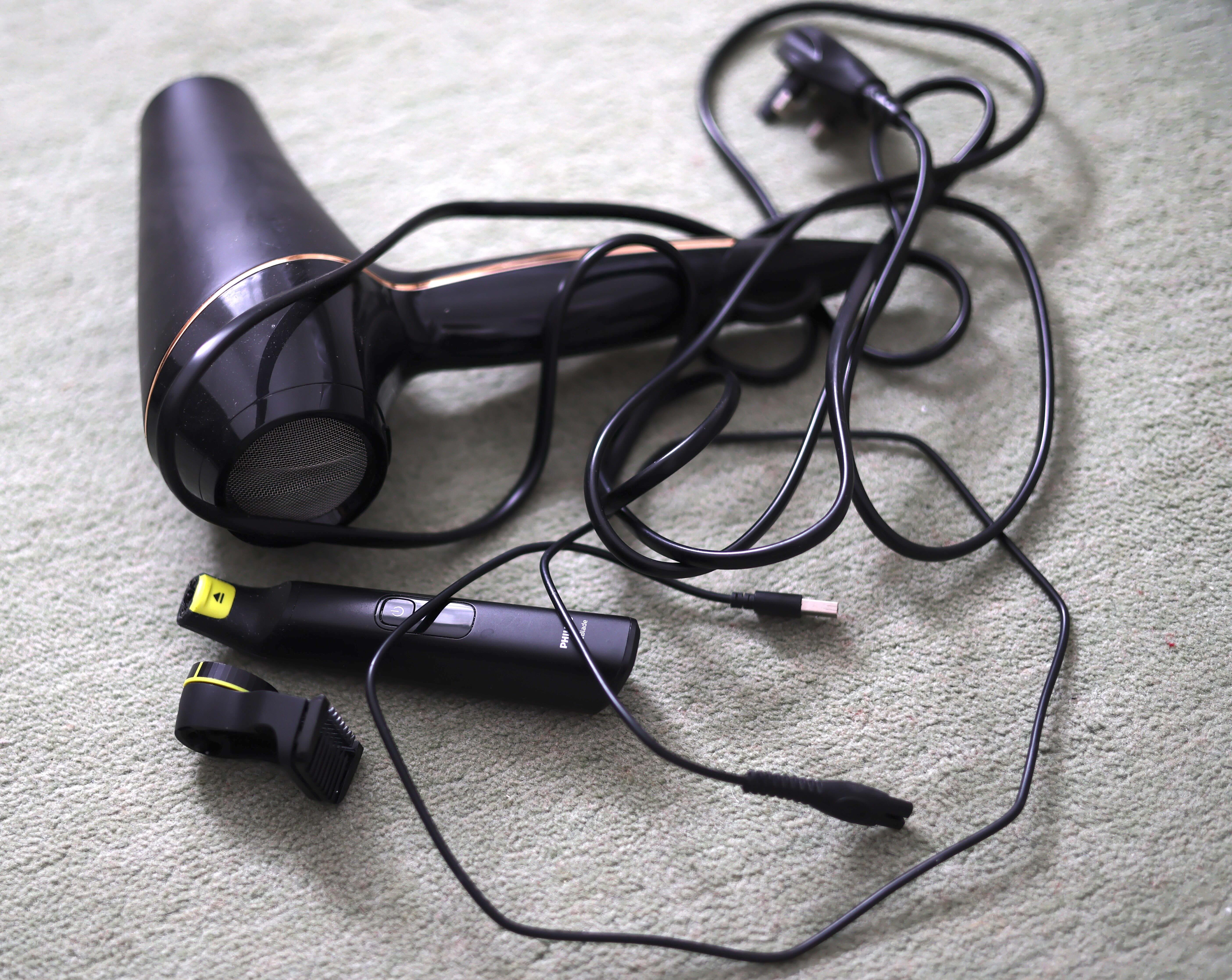 Photo of an old Hairdryer to be recycled for a voucher in PC World. Photo taken in May 2026 by Baldi, A.K.A Amonn AL-Mahrouq
