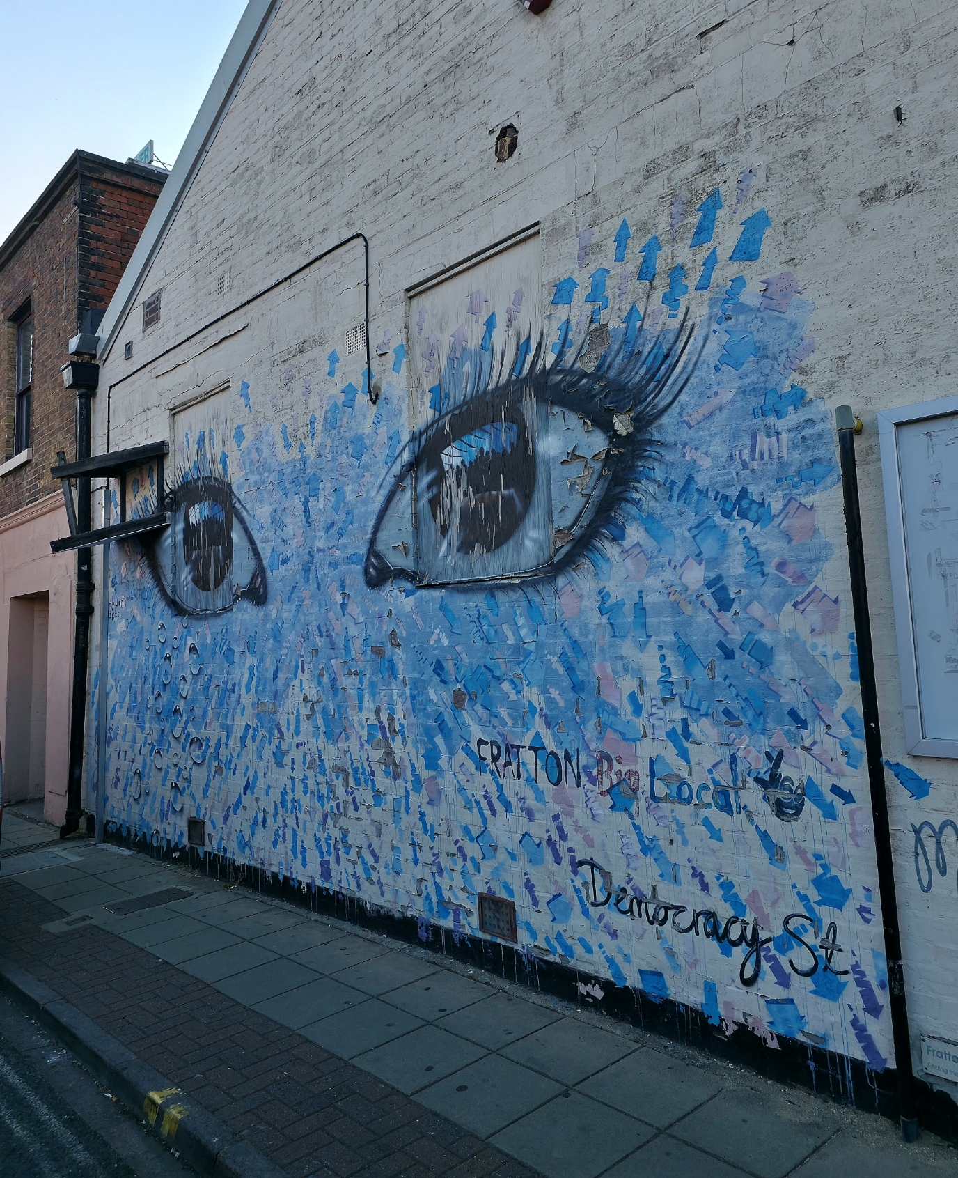 Photo of two Eyes looking at you. Photo taken in Fratton, Portsmouth, United Kingdom by Baldi, A.K.A Amonn AL-Mahrouq.
