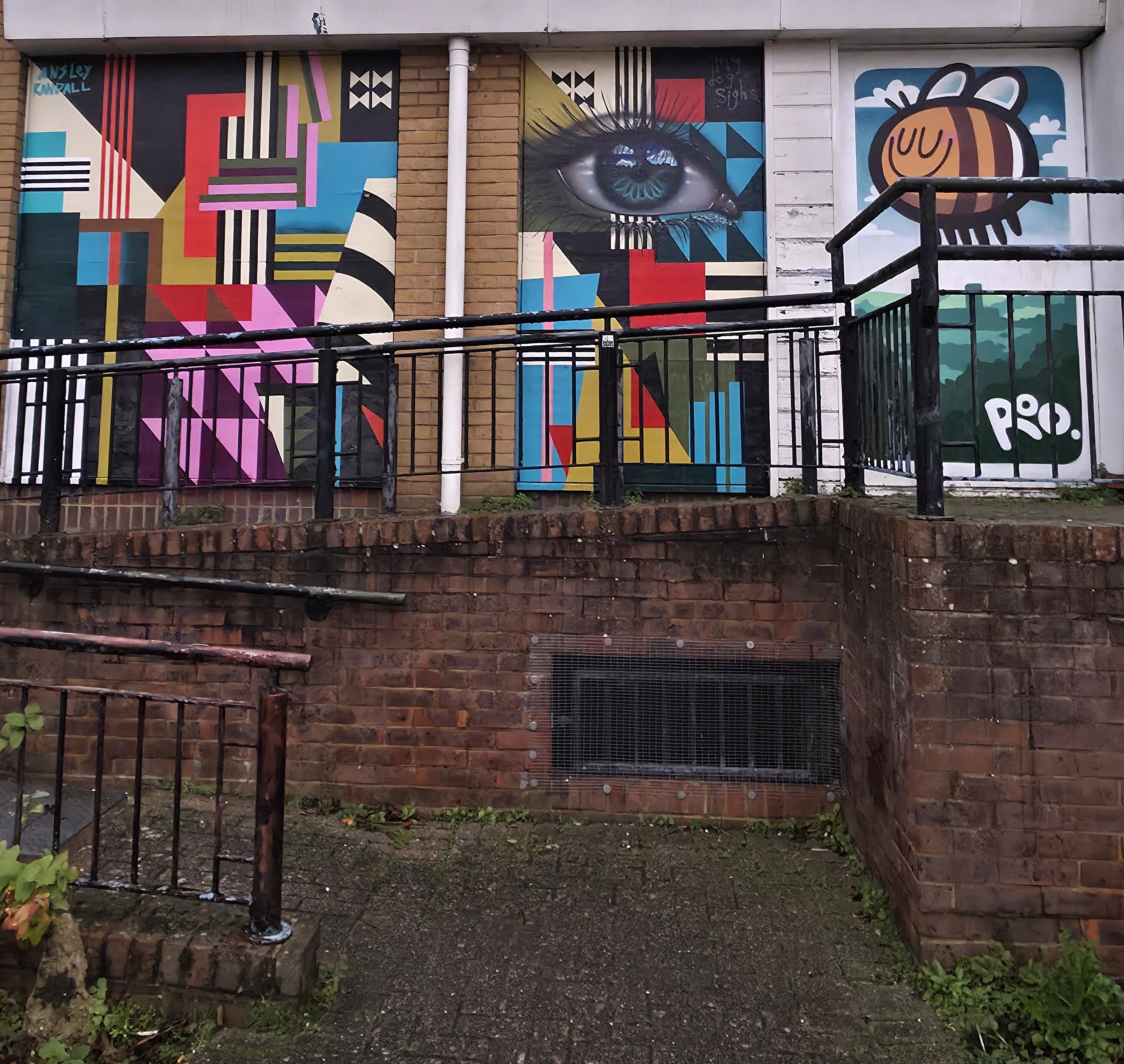 Yet another fine example of inspirational Street Art found in a square in Guildford, Surrey, United Kingdom. Photo taken in October 2025 by Baldi, A.K.A Amonn AL-Mahrouq