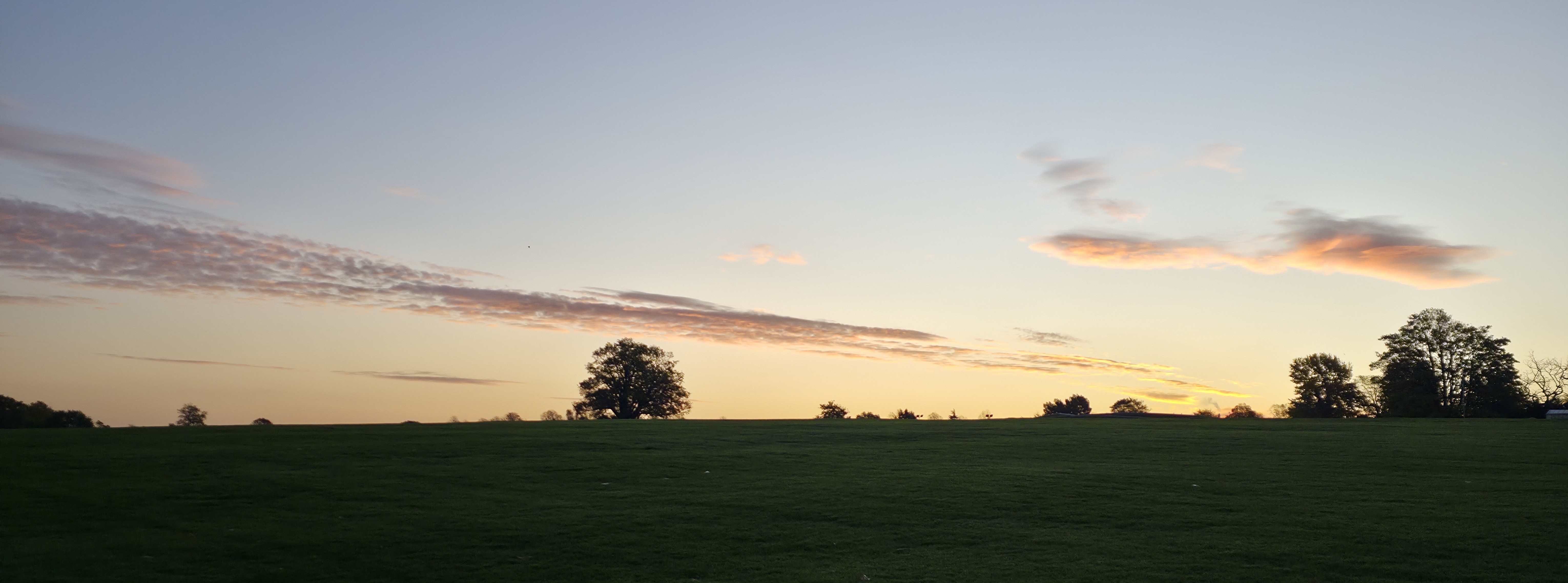 A photo of a Sunrise over Stoke Park, Guildford, United Kingdom, taken in December 2025, depicting the rise of 2026. Photo take by Baldi, A.K.A Amonn AL-Mahrouq